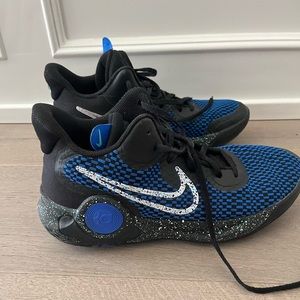 Nike Men’s Size 8.5 KD Trey 5 IX Black Racer Blue 2021.